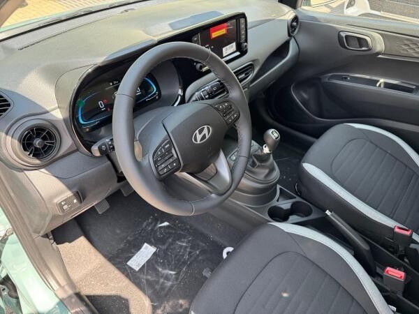 Hyundai i10 FL (MY25) 1.0 Benzin (63 PS) 5-MT 2WD Trend