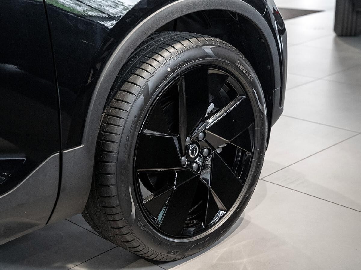 Volvo XC40 Plus Black Edition *sofort verfügbar*