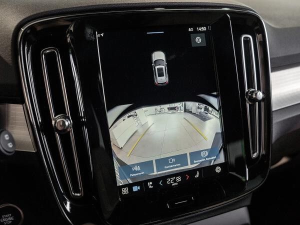 Volvo XC40 Plus Black Edition *sofort verfügbar*