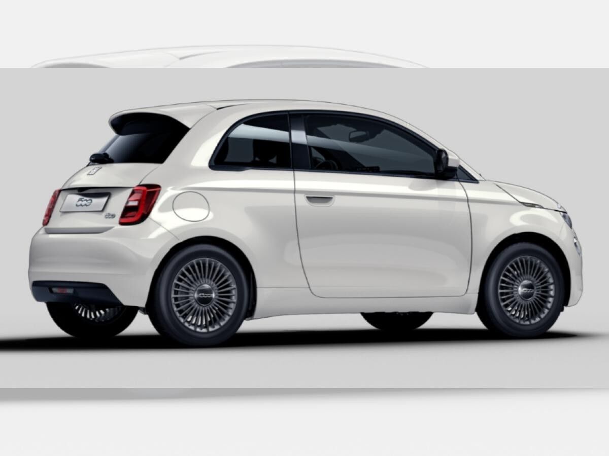 Fiat 500e ICON Limousine inkl. 4 Jahre Neuwagengarantie