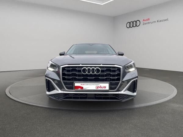 Audi Q2 35 TFSI S line LED Navi PDC CarPlay