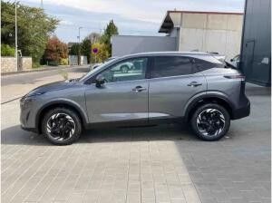 Nissan Qashqai N-Connecta 1.3DIG-T Xtronic LED Head Up Navi