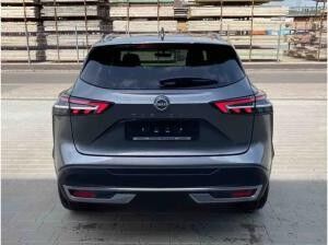 Nissan Qashqai N-Connecta 1.3DIG-T Xtronic LED Head Up Navi