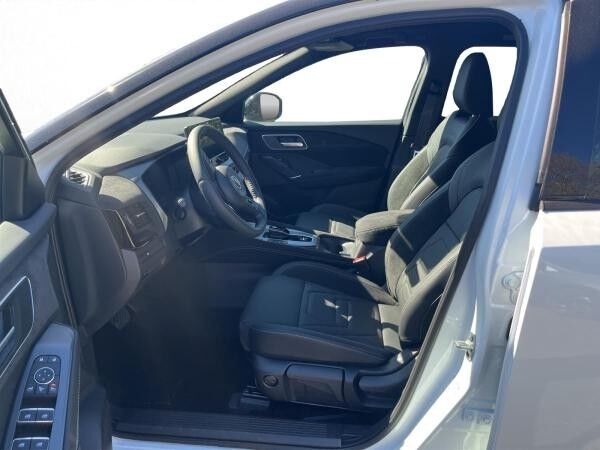 Nissan Qashqai N-Design E Power 190 PS Automatik  Bicolor Navi, Klima, Pano, Bose , Alcantara, Alu