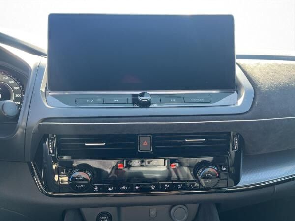 Nissan Qashqai N-Design E Power 190 PS Automatik  Bicolor Navi, Klima, Pano, Bose , Alcantara, Alu