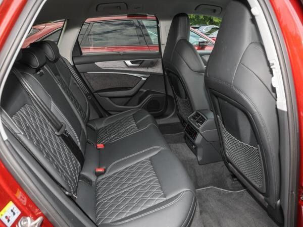 Audi A6 Avant S-line 55TFSIe quattro HD-MATRIX+Alu-21