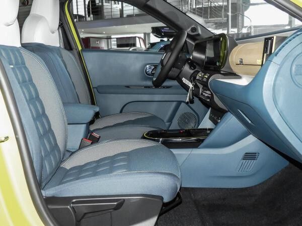 Fiat Grande Panda ⚡La Prima⚡ Navi Digitales Cockpit LED Apple CarPlay