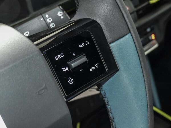 Fiat Grande Panda ⚡La Prima⚡ Navi Digitales Cockpit LED Apple CarPlay