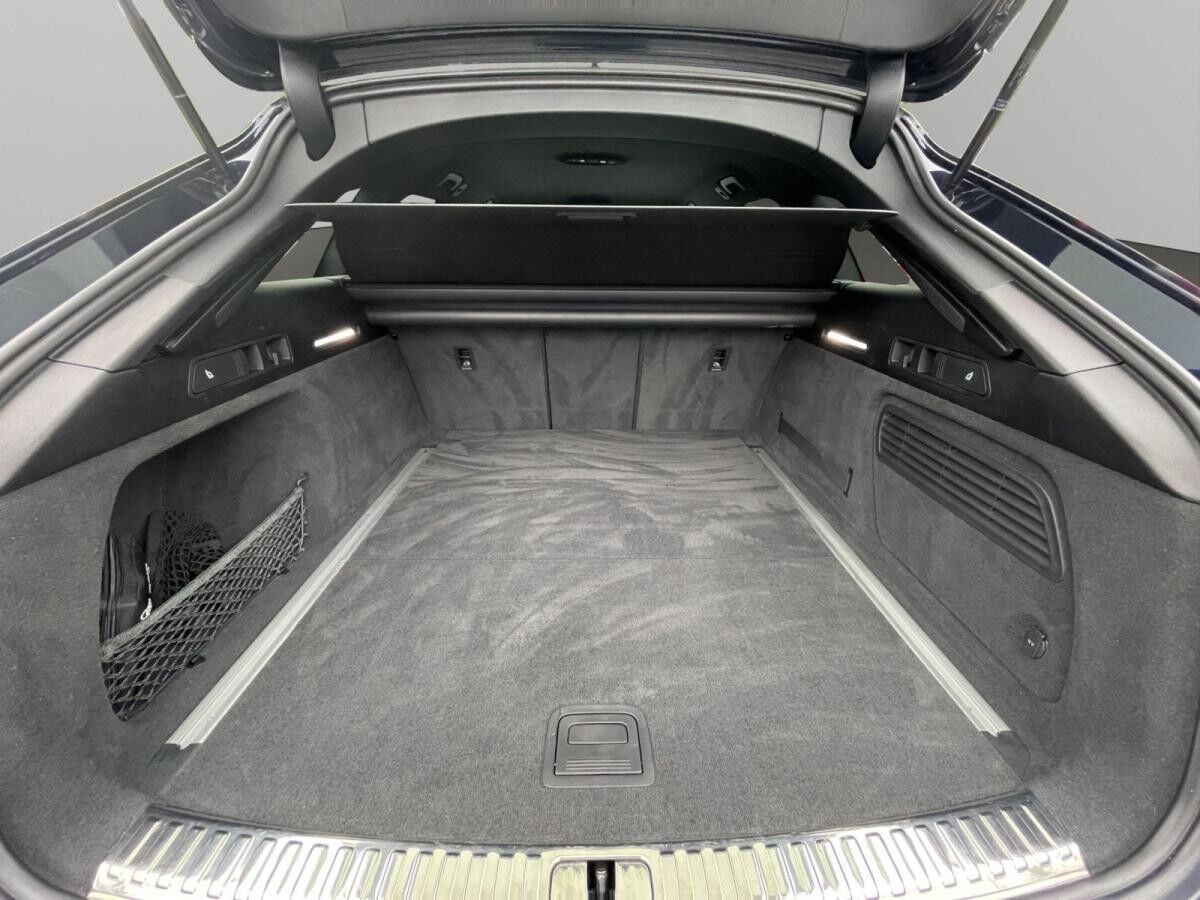 Audi A6 Av. 40 TDI S line Matrix Navi HuD leder 360°