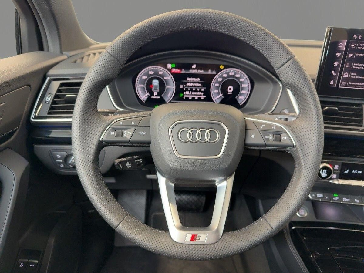 Audi Q5 S line 50 TFSIe quattro Matrix Kamera Leder AHK Navi
