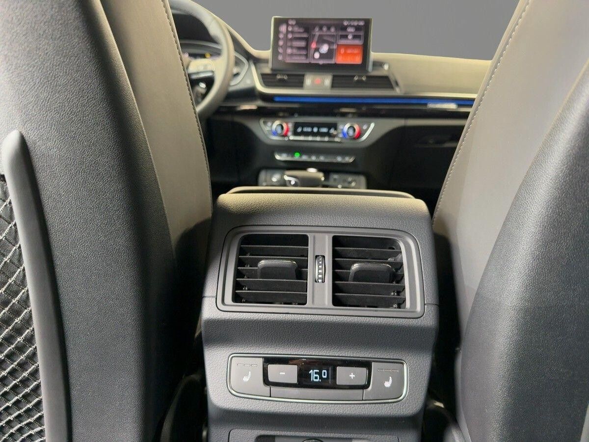 Audi Q5 S line 50 TFSIe quattro Matrix Kamera Leder AHK Navi