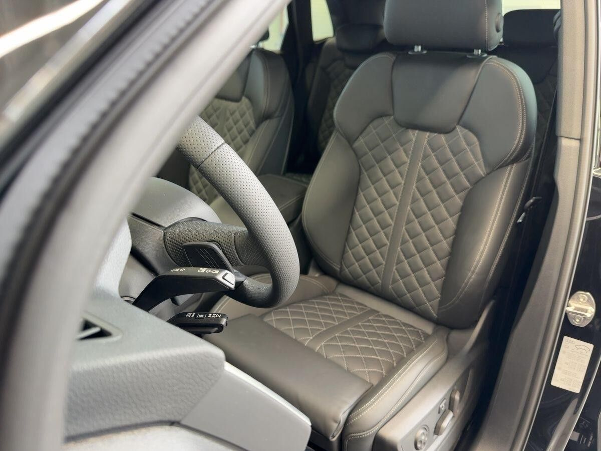 Audi Q5 S line 50 TFSIe quattro Matrix Kamera Leder AHK Navi