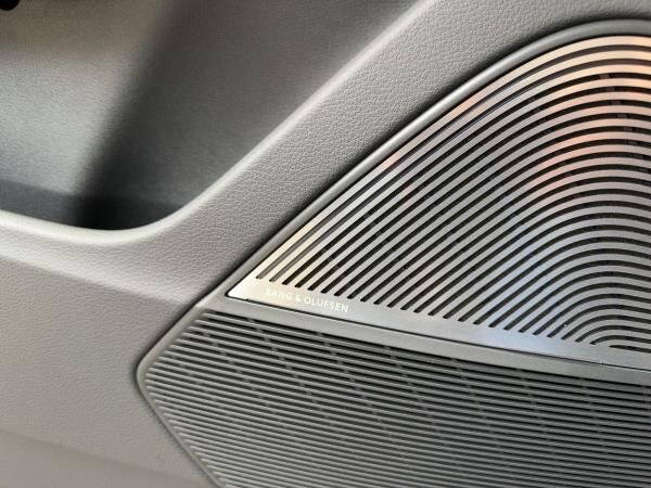 Audi RS Q8 performance Head-Up Standh. Pano Laser B&O AHK