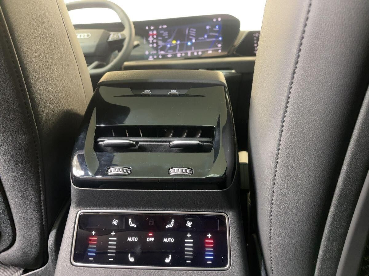 Audi A6 Avant TDI quattro Standh. Matrix Pano B&O AHK