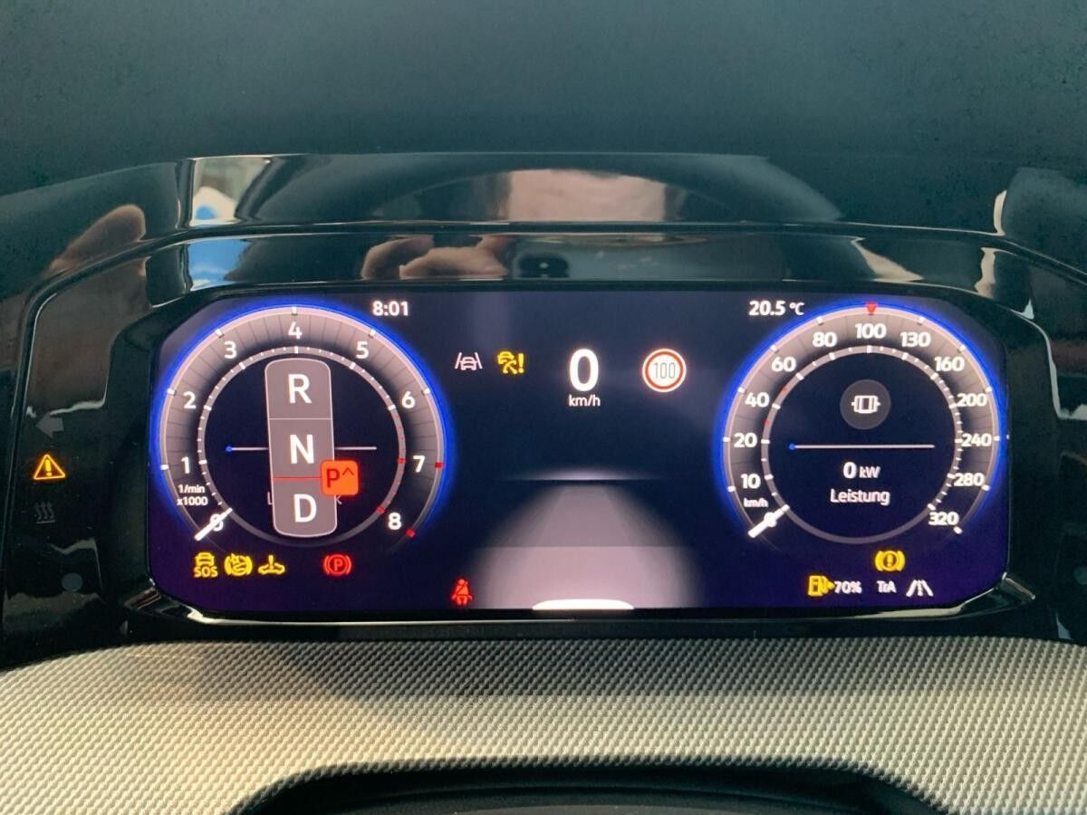 Volkswagen Golf R BLACK EDITION*AKRAPOVIC*R-PERFORMANCE*LEDER