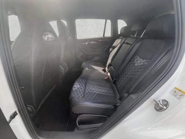 Volkswagen Tiguan R-Line 2,0 l TDI SCR 4MOTION 7-Gang-Doppelkupplungsgetrie be DSG