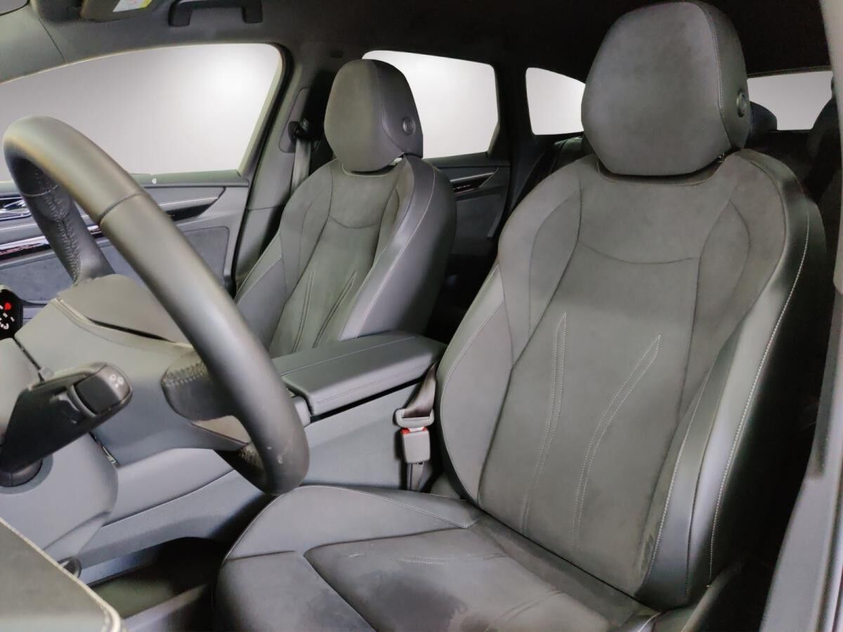 Volkswagen ID.7 Tourer Pro S h/AHK/Matrix/WäPu/01.30Garantie