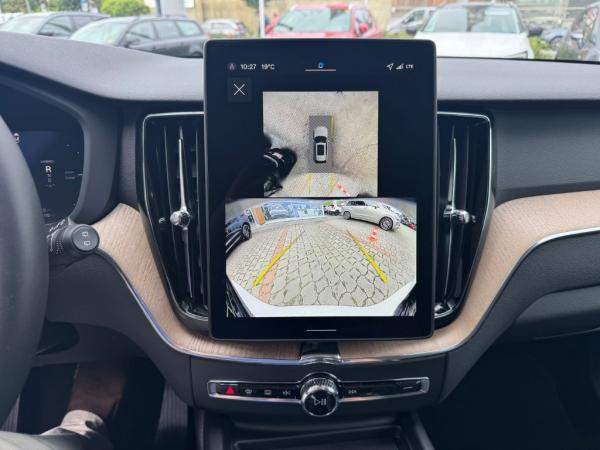 Volvo XC60 T6 AWD Plus Dark+LagomPak+AHZV+SOFORT