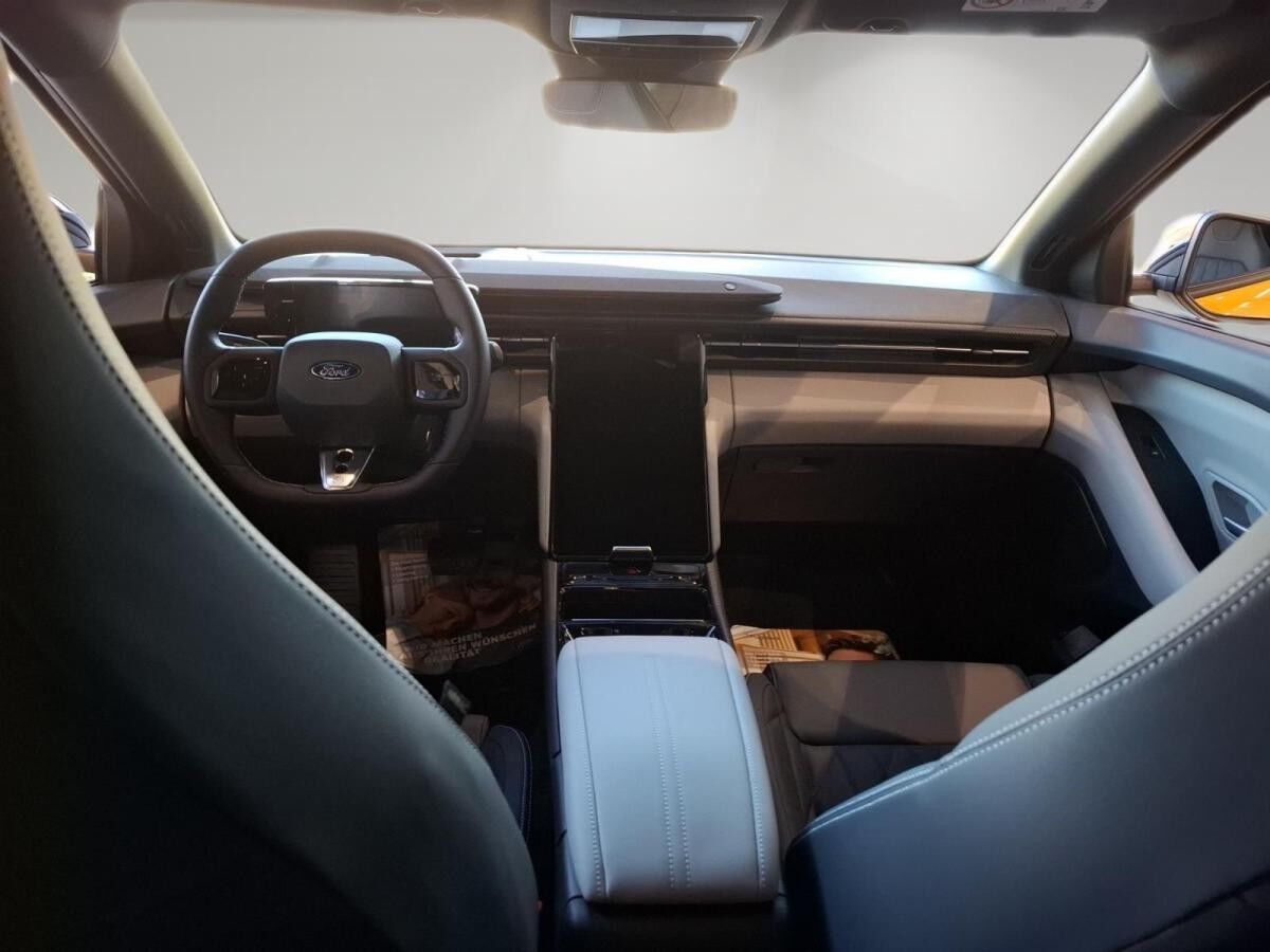 Ford Capri PRIVATLEASING * BEV * EXT. RANGE * RWD * 77 kWh * 627km