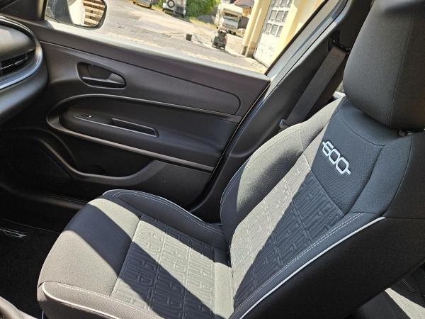 Fiat 600 1.2T MHEV 136 PS - sofort verfügbar - LED - PDC - Automatik