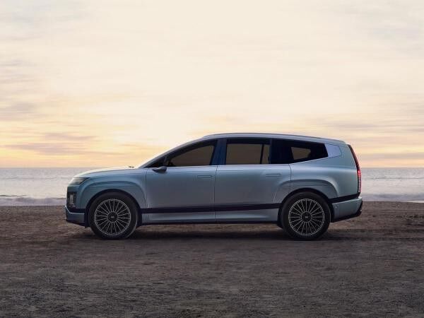 Hyundai IONIQ 9 6-Sitzer 307PS 4WD UNIQ PanoramaGS, RelaxPaket, Gewerbekundenaktion gültig bis 30.09.2025