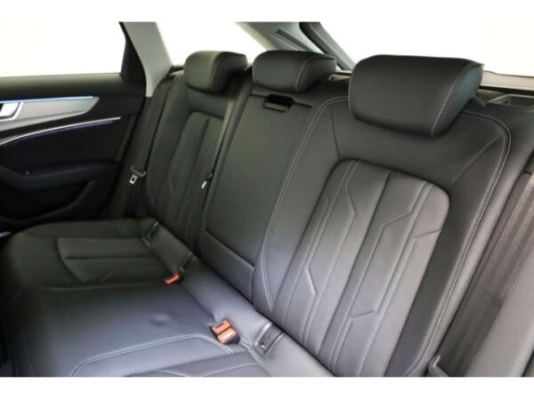 Audi A6 Avant 55 TFSI e quattro S line