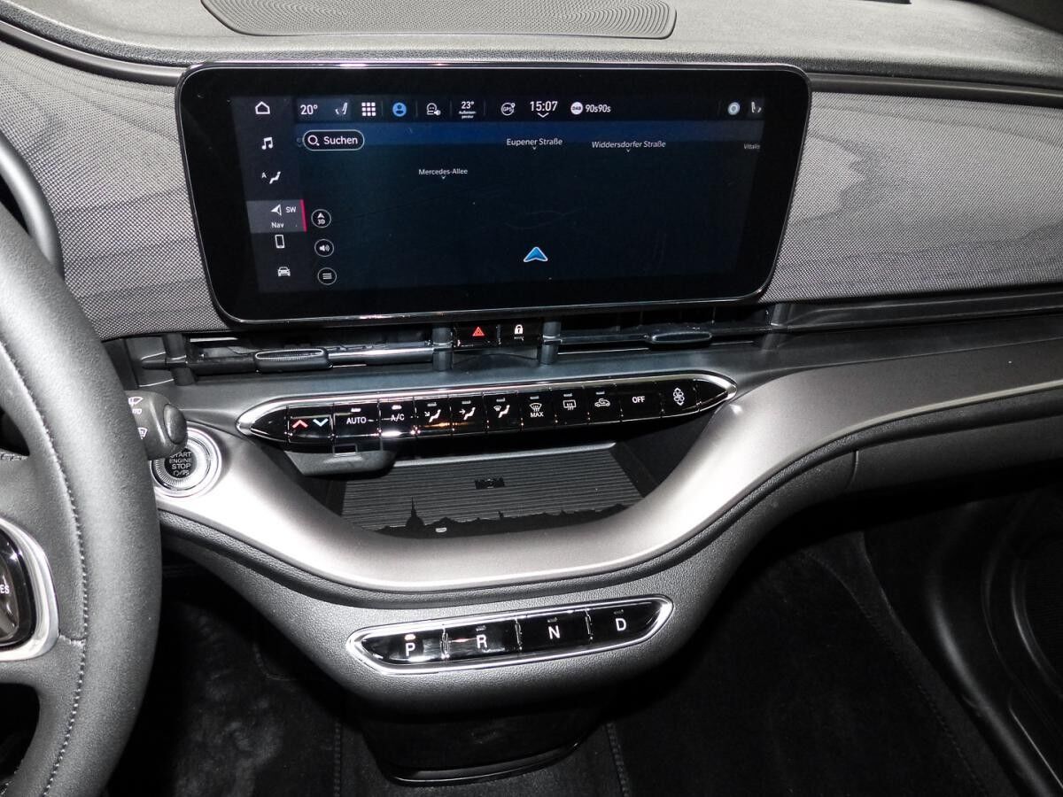 Fiat 500e 42 kWh GIORGIO ARMANI Collector's Edition