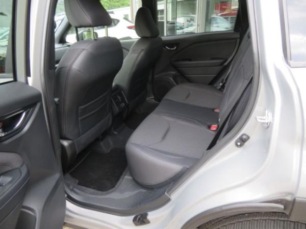 Subaru Forester 2.0ie Lineartronic Exclusive Panorama Navi Dyn. Kurvenlicht e-Sitze SD SHZ
