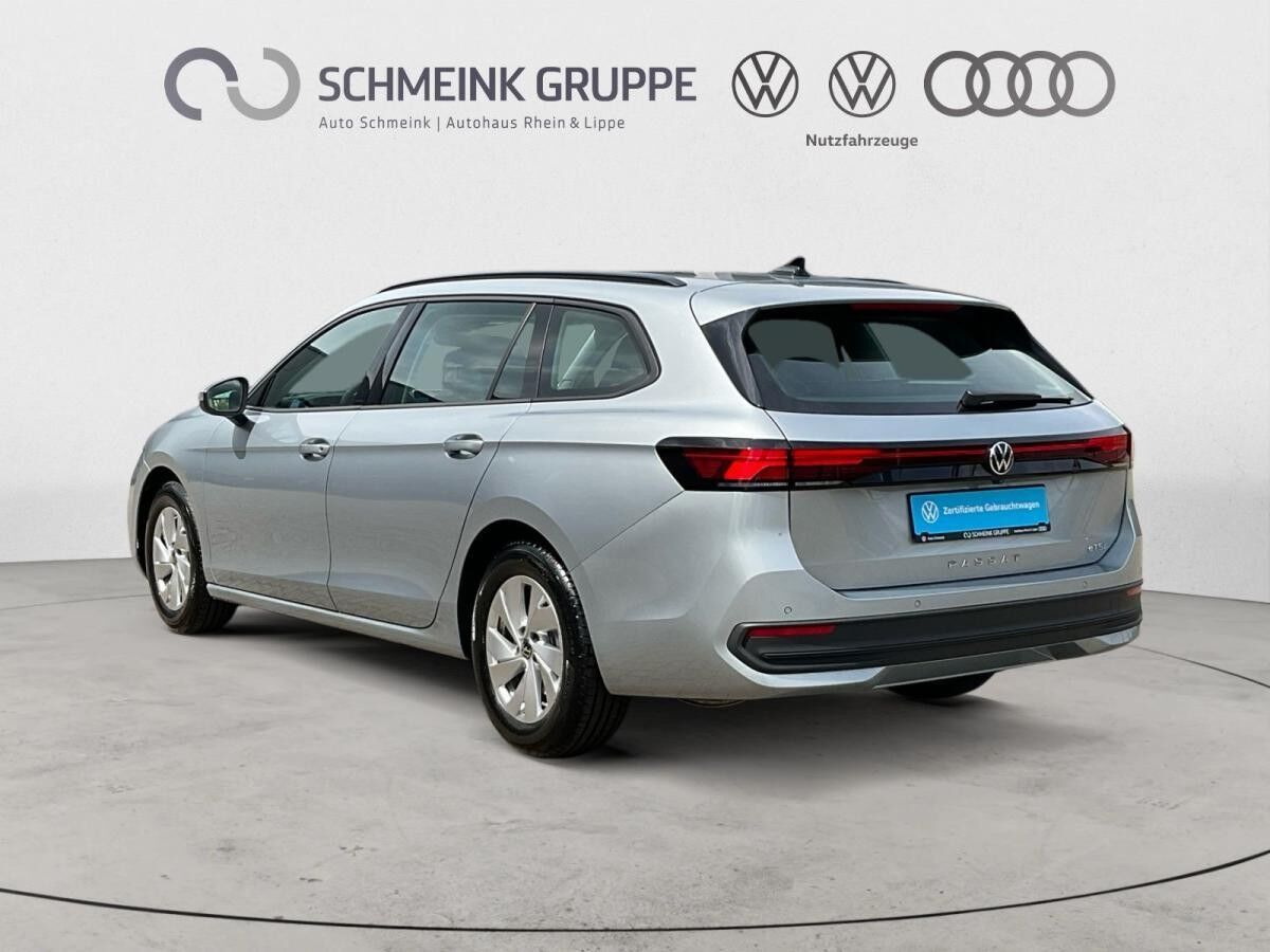 Volkswagen Passat Variant 1.5 eTSI DSG Navi Kamera ACC