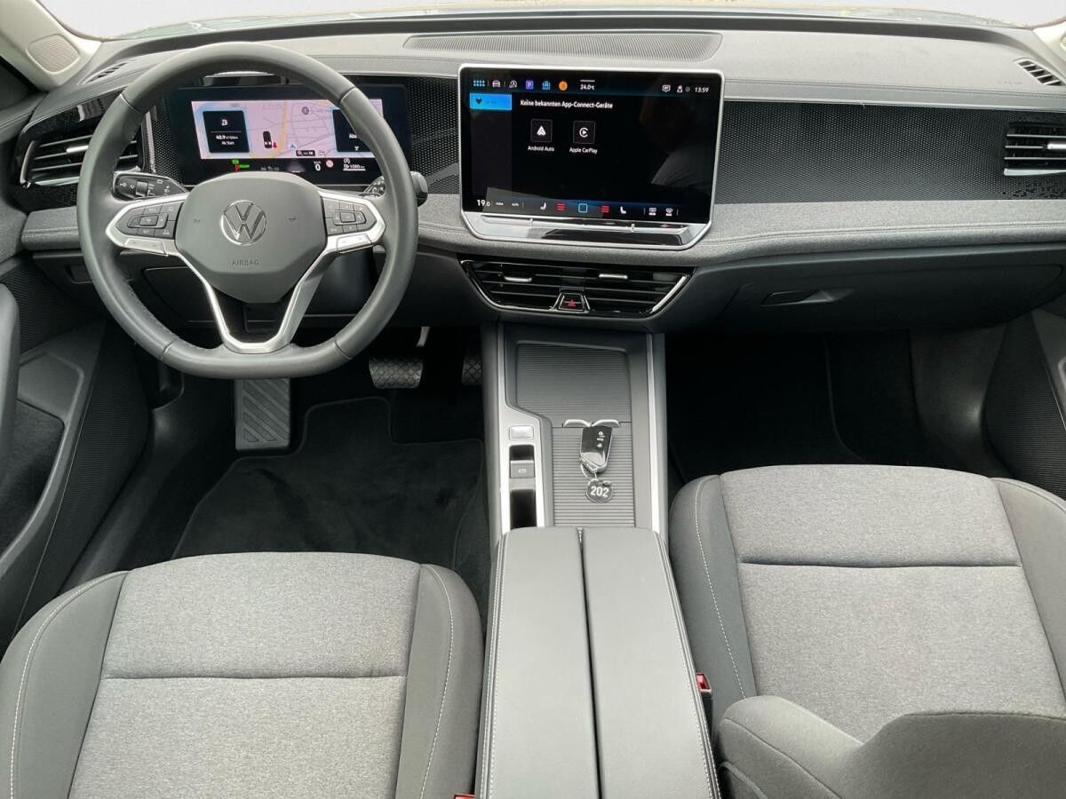 Volkswagen Passat Variant 1.5 eTSI DSG Navi Kamera ACC