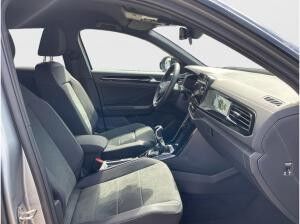 Volkswagen T-Roc 1.5 TSI Style Navi Keyless ACC Volkswagen T-Roc 1.5 TSI Style Navi Keyless ACC