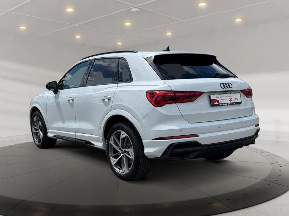 Audi Q3 S line 35 TFSI S tronic