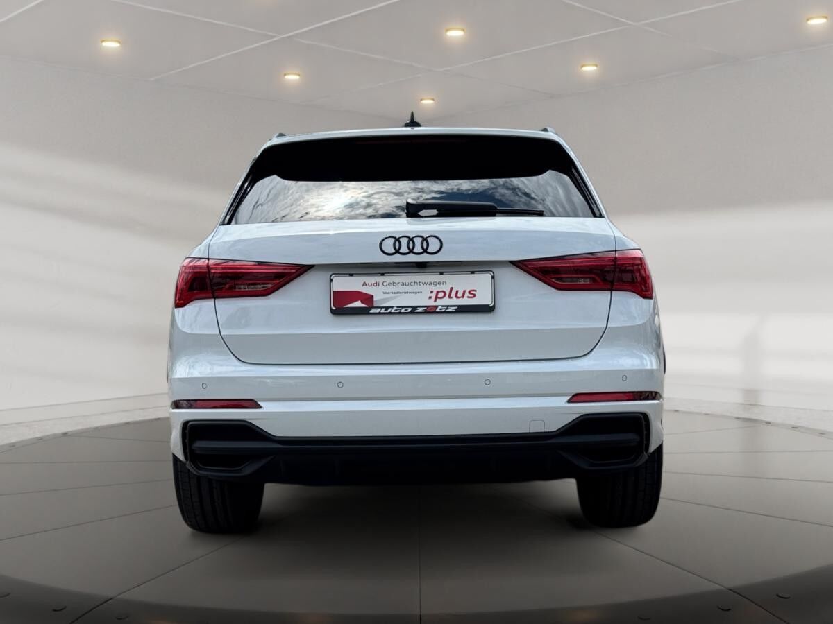 Audi Q3 S line 35 TFSI S tronic