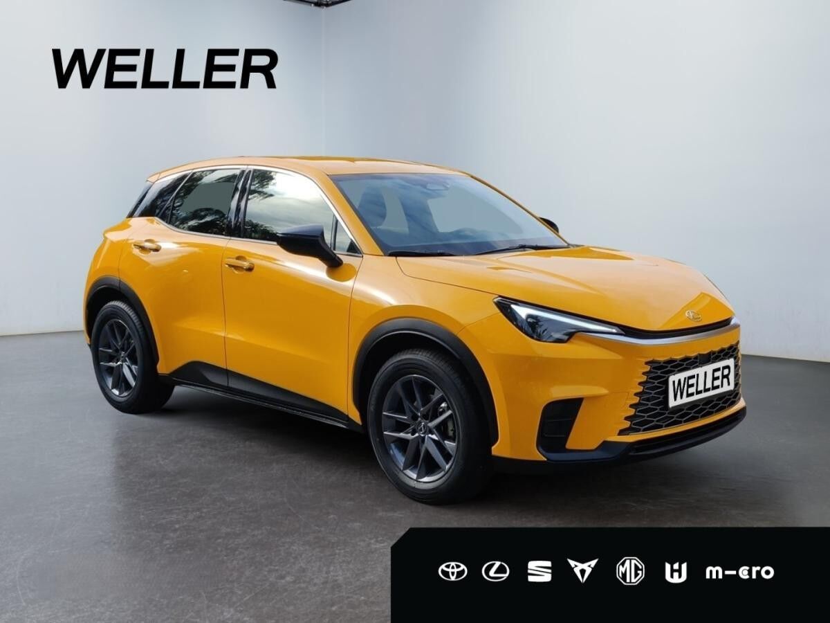 Lexus LBX inkl. Komfort Paket | sofort verfügbar in Leipzig Lexus LBX inkl. Komfort Paket | sofort verfügbar in Leipzig