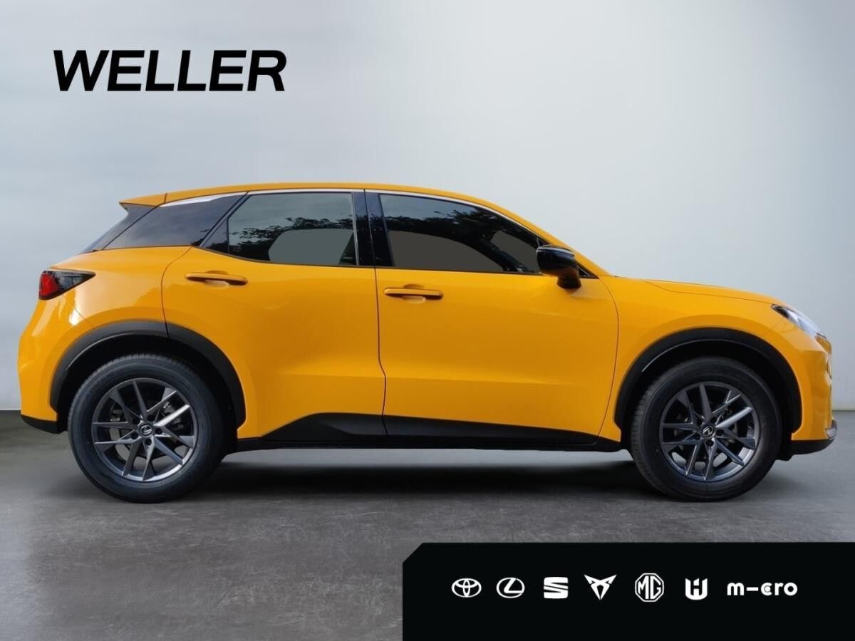 Lexus LBX inkl. Komfort Paket | sofort verfügbar in Leipzig Lexus LBX inkl. Komfort Paket | sofort verfügbar in Leipzig