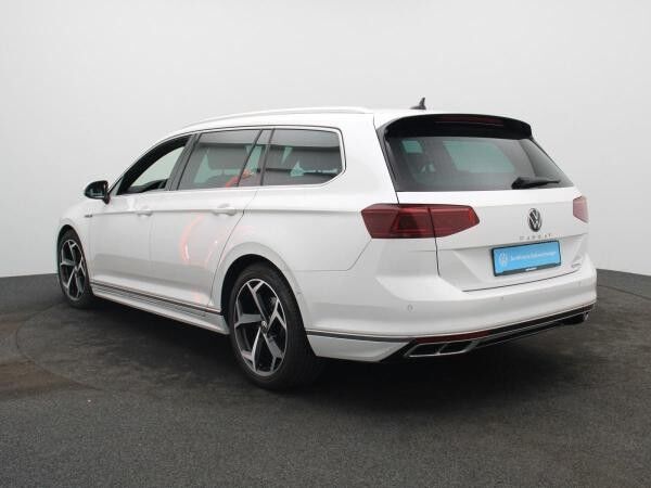 Volkswagen Passat Variant R-Line 2.0TDI 4M DSG/ Matrix, AHK