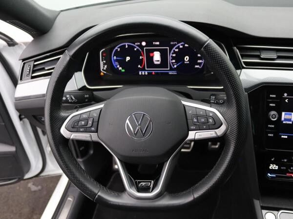 Volkswagen Passat Variant R-Line 2.0TDI 4M DSG/ Matrix, AHK