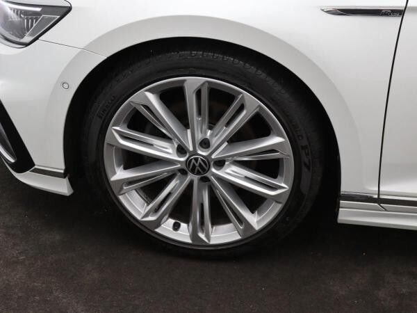 Volkswagen Passat Variant R-Line 2.0TDI 4M DSG/ Matrix, AHK