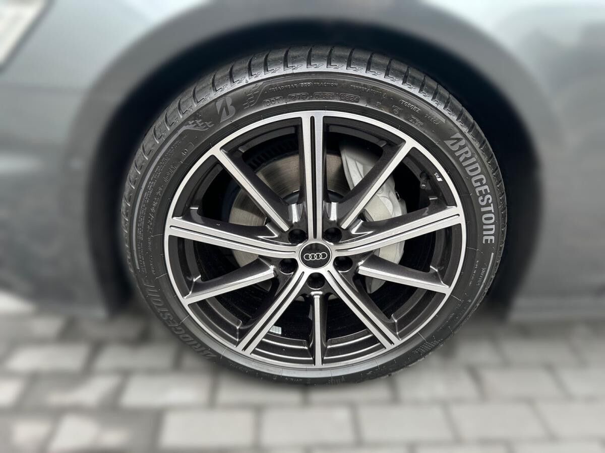 Audi A6 Avant 50 TDI quattro tiptronic S line HD Matrix-LED Navi Panorama DAB VC