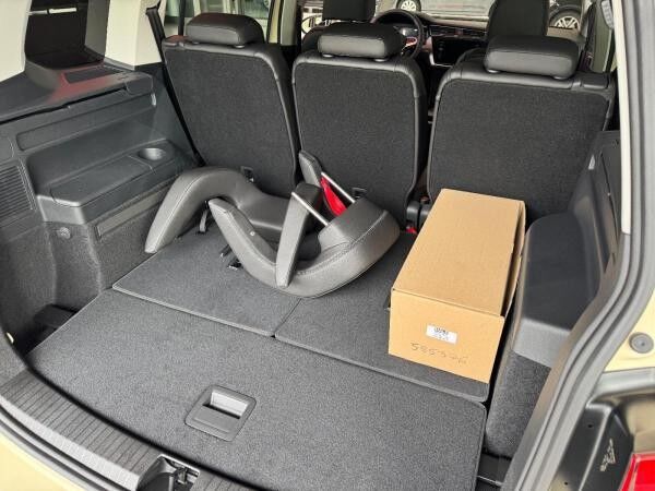 Volkswagen Touran TAXI TDI DSG 7-Sitzer | R-KAMERA