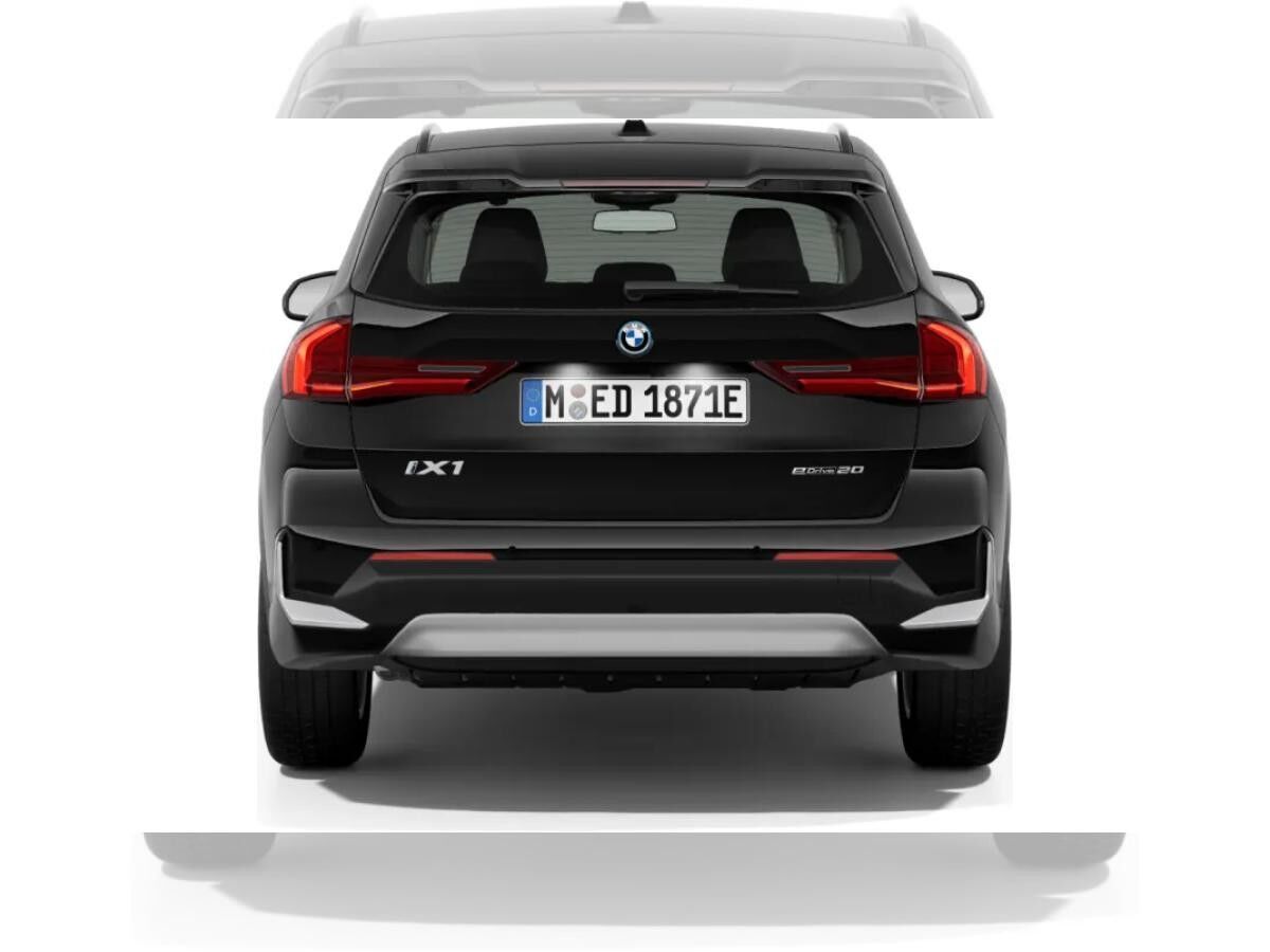 BMW iX1 eDrive20 privat+frei konfigurierbar+ohne Anzahlung