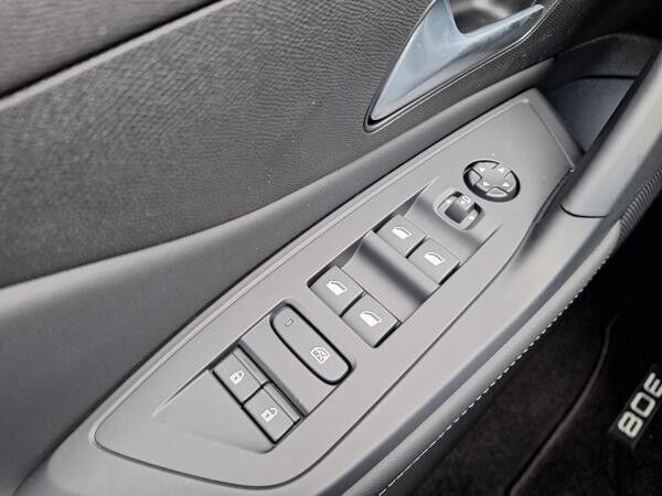 Peugeot 308 SW Allure PureTech130 EAT8 *SOFORT*