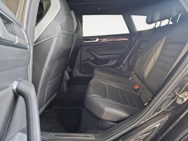 Volkswagen Arteon Shooting Brake 2.0 TDI R-Line Matrix 360