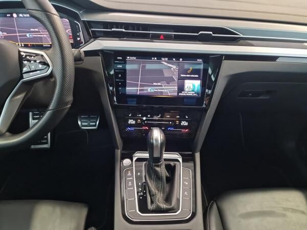 Volkswagen Arteon Shooting Brake 2.0 TDI R-Line Matrix 360