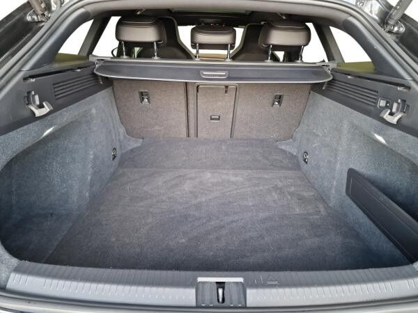 Volkswagen Arteon Shooting Brake 2.0 TDI R-Line Matrix 360