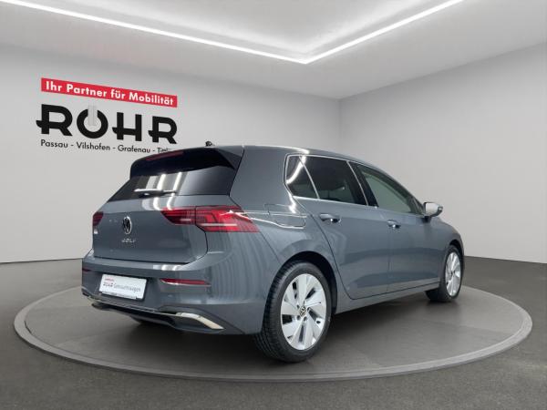 Volkswagen Golf VIII (Kamera.Einparkhilfe.Light Assist.Navi.LED) 1.5 TSI