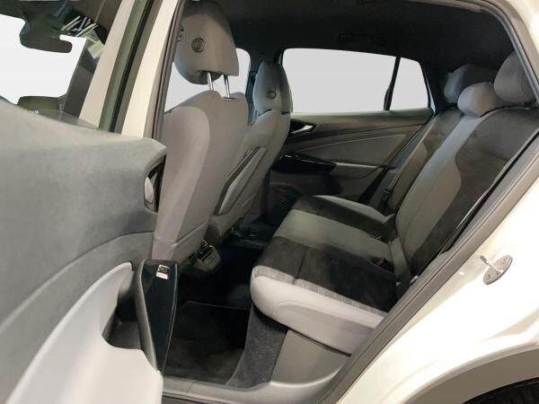 Volkswagen ID.5 Pro Automatik ACC MATRIX LED KlimaA Navi