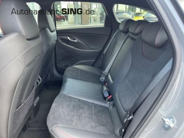 Hyundai i30 Kombi N-Line Mild-Hybrid LED Fernlichtass.