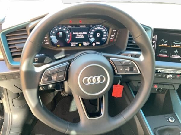 Audi A1 Sportback 25 TFSI advanced / SOFORT VERFÜGBAR !