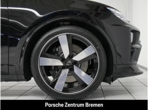 Porsche Macan Electric Turbo Sportpaket Burmester Panodach Hinterachslenkung